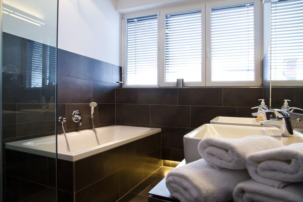 Arnsteiner Apartments เซลล์อัมเซ ภายนอก รูปภาพ