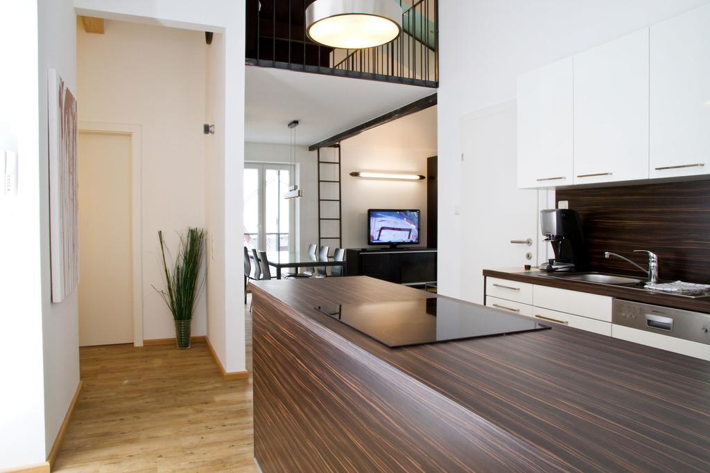 Arnsteiner Apartments เซลล์อัมเซ ภายนอก รูปภาพ