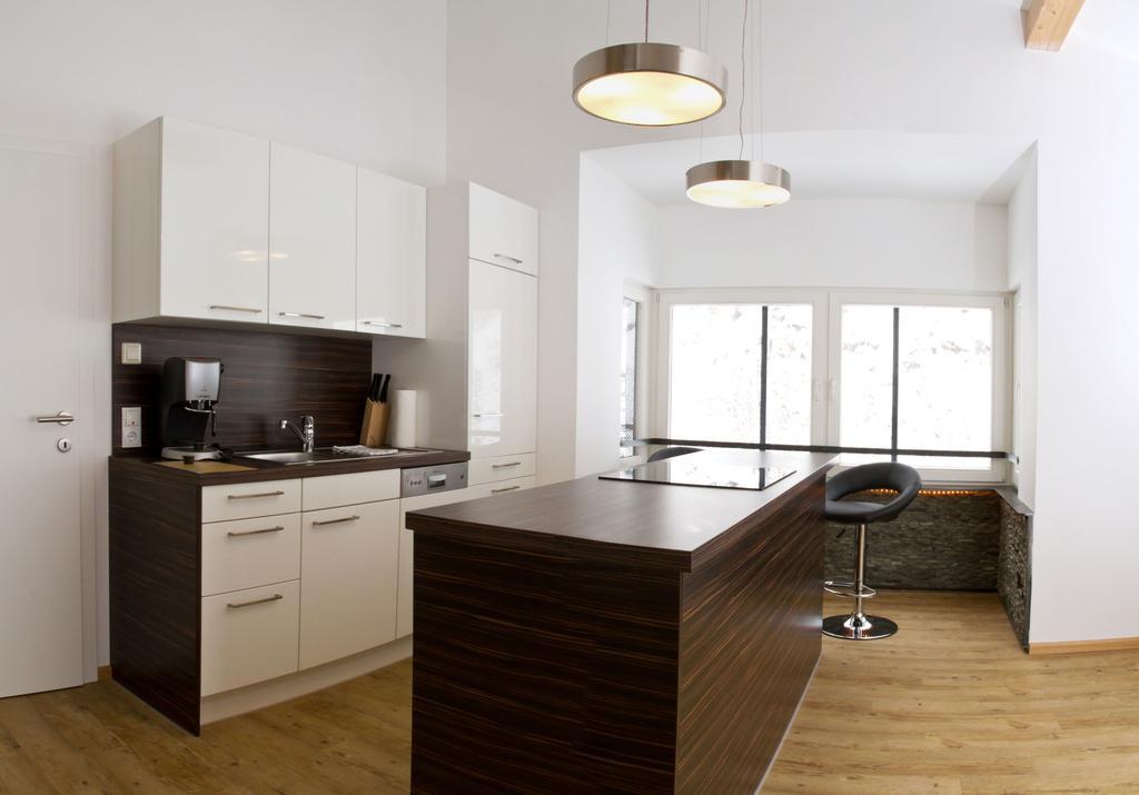 Arnsteiner Apartments เซลล์อัมเซ ภายนอก รูปภาพ